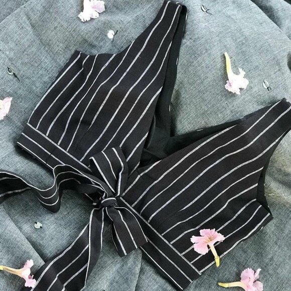 BLACK COTTON BLOUSE - Picture 4 of 6